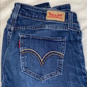 Dark wash skinny jeans size